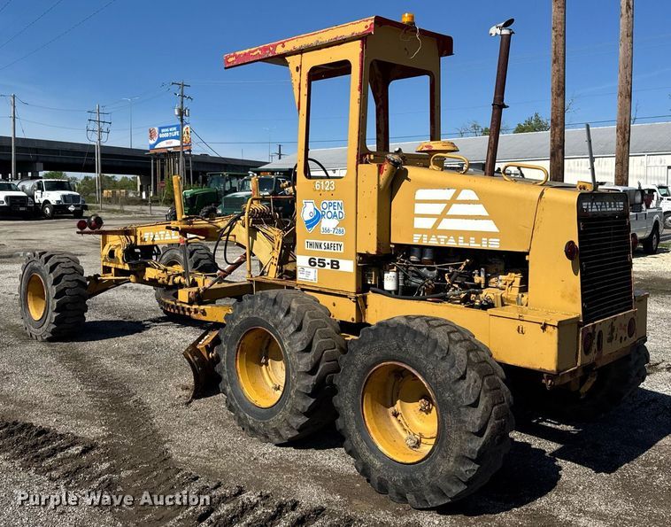 image for item EF1980 1987 FiatAllis 65-B rigid frame motor grader