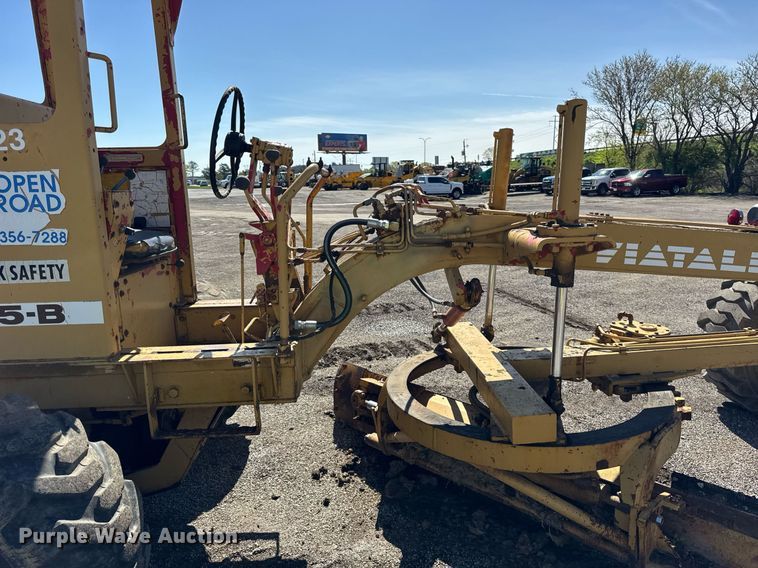 image for item EF1980 1987 FiatAllis 65-B rigid frame motor grader