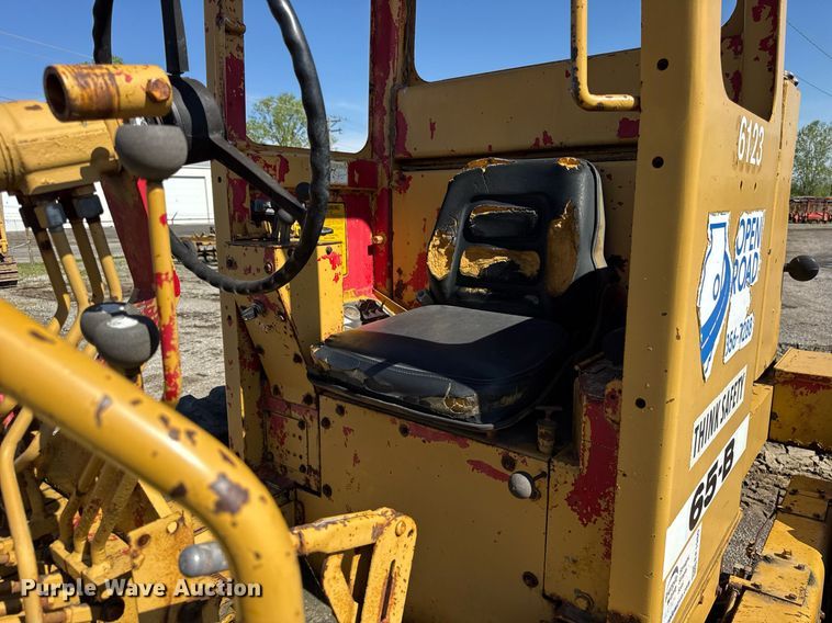 image for item EF1980 1987 FiatAllis 65-B rigid frame motor grader