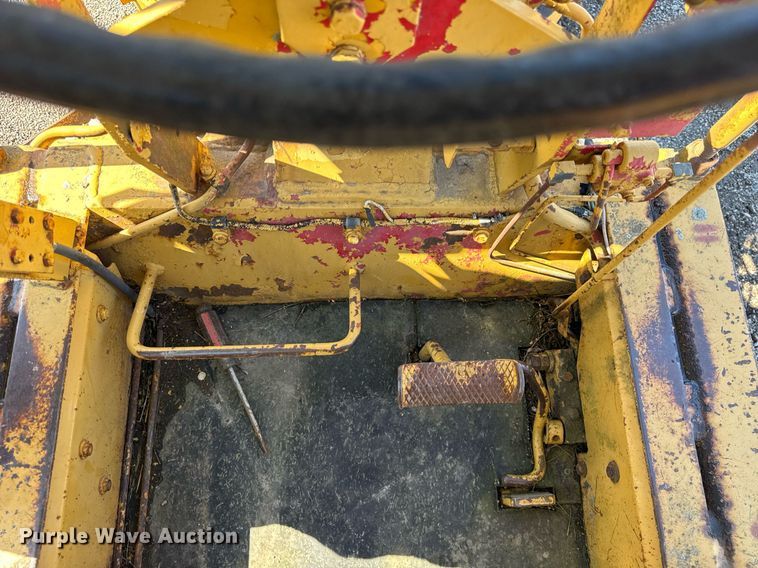 image for item EF1980 1987 FiatAllis 65-B rigid frame motor grader