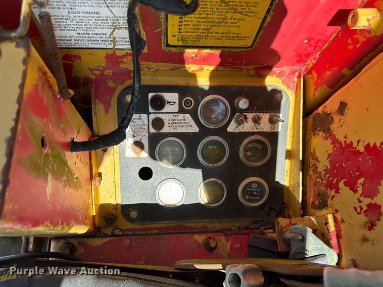 image for item EF1980 1987 FiatAllis 65-B rigid frame motor grader