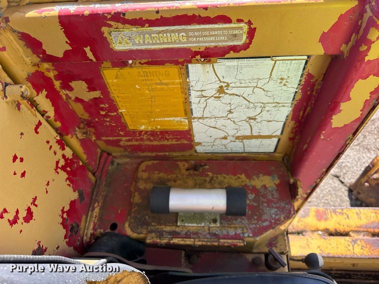 image for item EF1980 1987 FiatAllis 65-B rigid frame motor grader