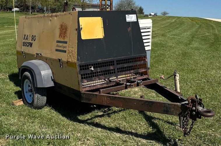 image for item EF1981 Atlas Copco XAS90 air compressor