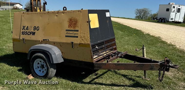 image for item EF1981 Atlas Copco XAS90 air compressor