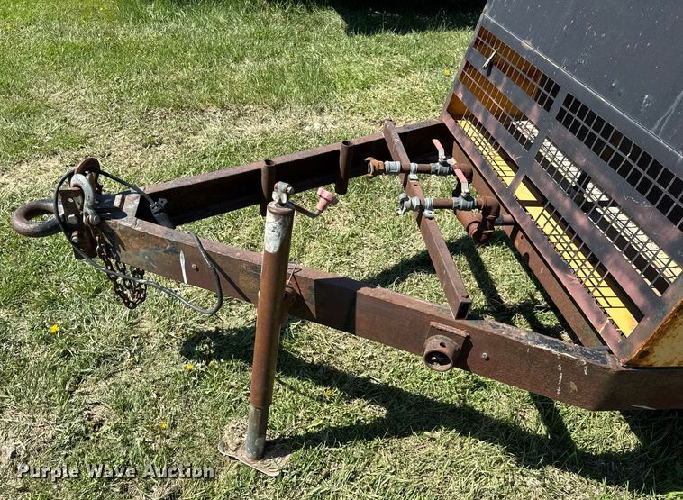 image for item EF1981 Atlas Copco XAS90 air compressor