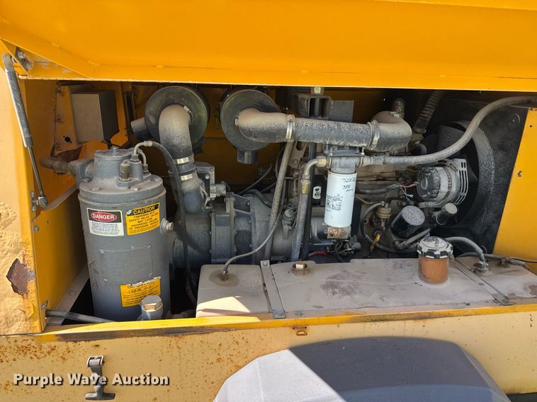 image for item EF1981 Atlas Copco XAS90 air compressor