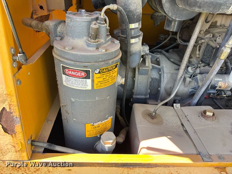 image for item EF1981 Atlas Copco XAS90 air compressor