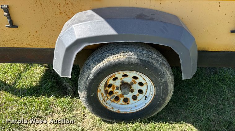 image for item EF1981 Atlas Copco XAS90 air compressor