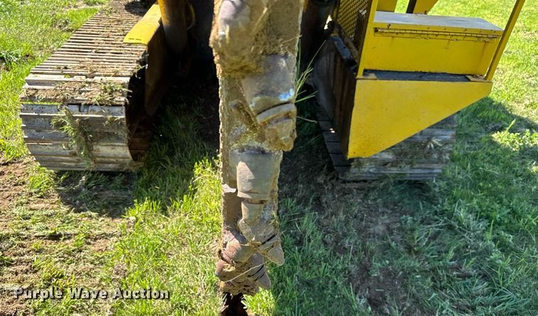 image for item EF1982 1987 Vermeer T600D rock saw