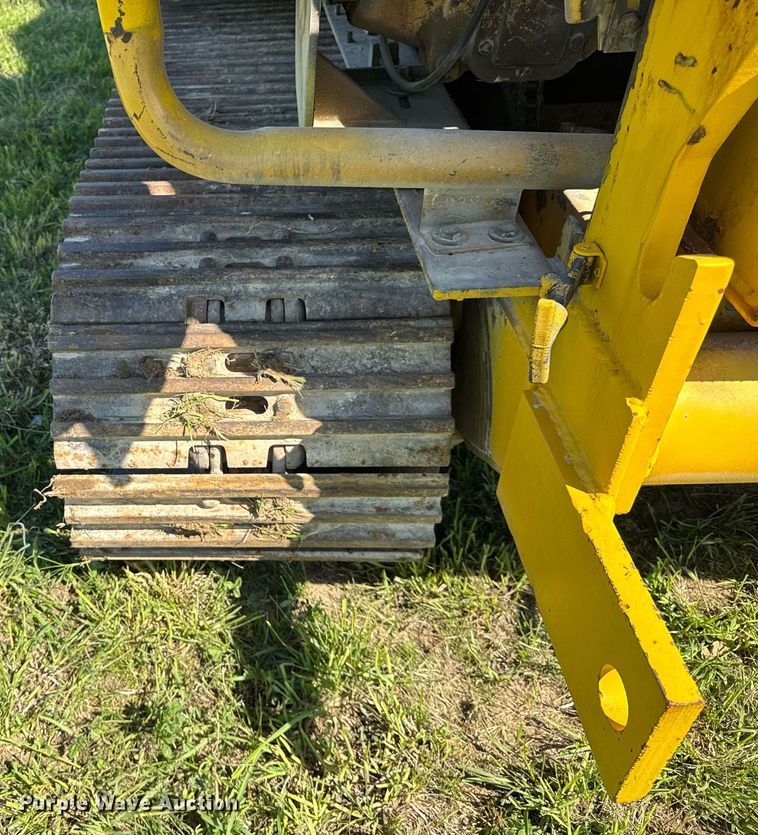 image for item EF1982 1987 Vermeer T600D rock saw