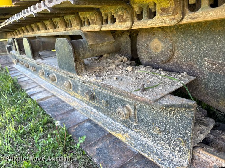 image for item EF1982 1987 Vermeer T600D rock saw