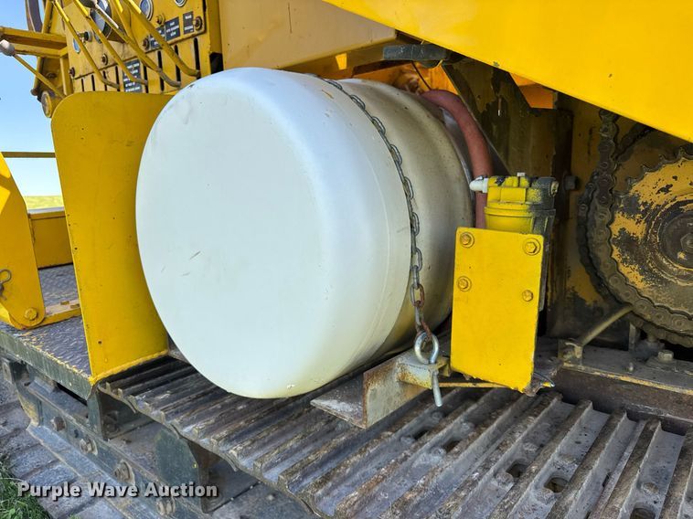 image for item EF1982 1987 Vermeer T600D rock saw