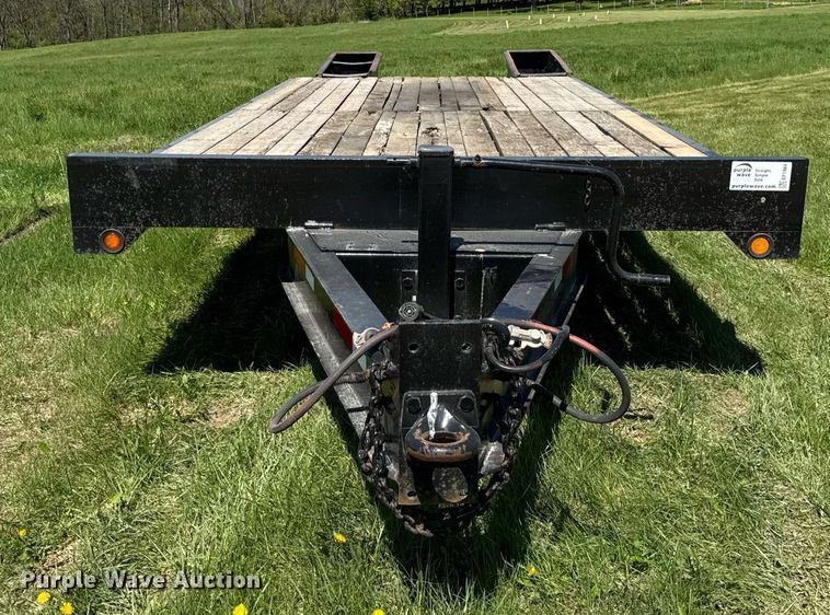 image for item EF1984 1998 Towmaster T24 equipment trailer