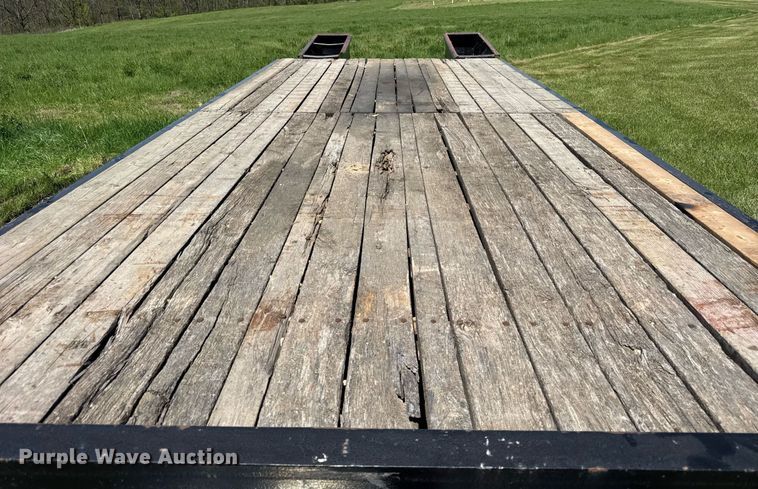 image for item EF1984 1998 Towmaster T24 equipment trailer