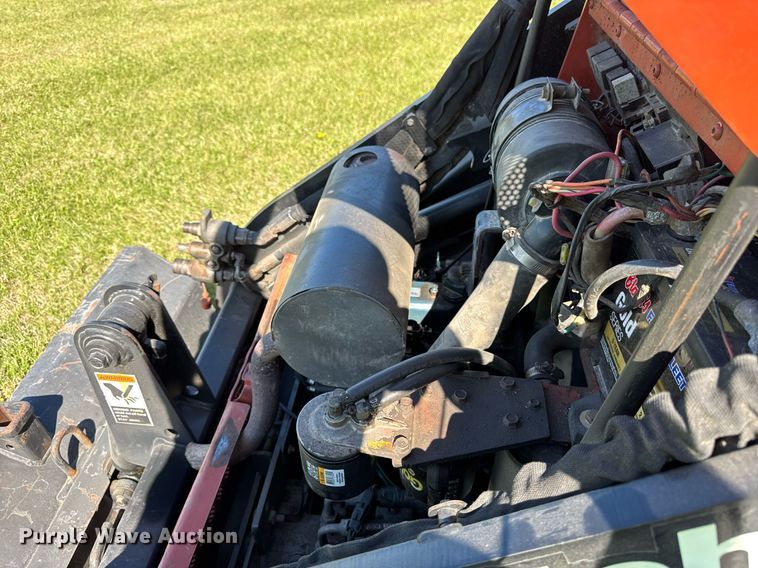 image for item EF1985 2008 Ditch Witch XT850 mini excavator / tool carrier