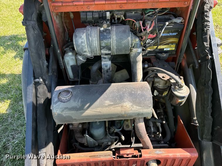 image for item EF1985 2008 Ditch Witch XT850 mini excavator / tool carrier