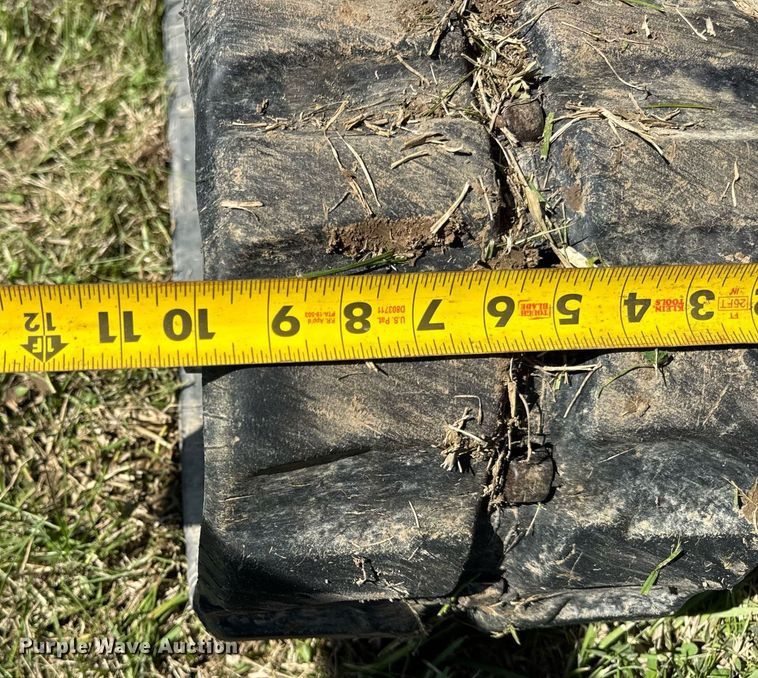 image for item EF1985 2008 Ditch Witch XT850 mini excavator / tool carrier