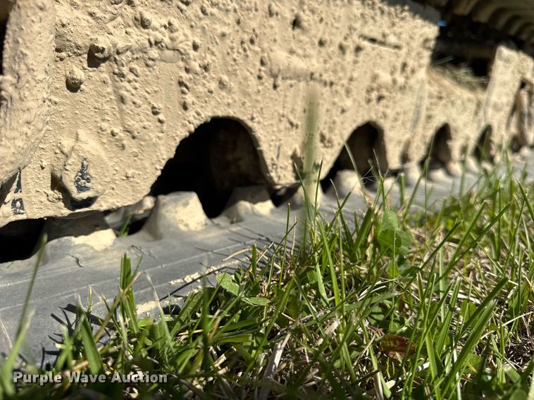 image for item EF1985 2008 Ditch Witch XT850 mini excavator / tool carrier