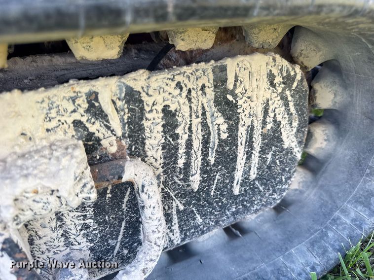 image for item EF1985 2008 Ditch Witch XT850 mini excavator / tool carrier