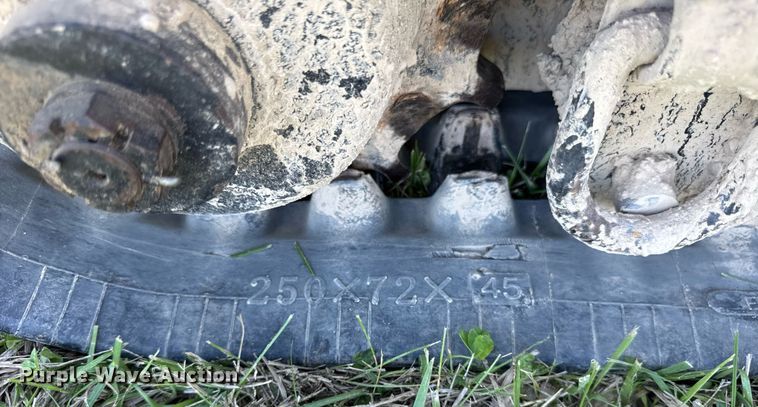 image for item EF1985 2008 Ditch Witch XT850 mini excavator / tool carrier