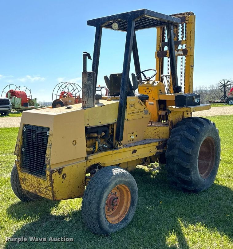 image for item EF1986 1973 Case 584 forklift
