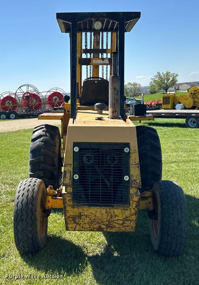 image for item EF1986 1973 Case 584 forklift