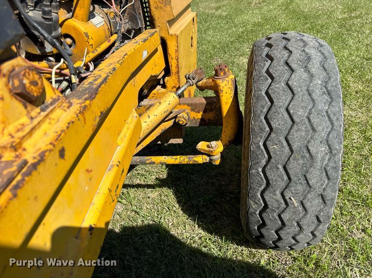 image for item EF1986 1973 Case 584 forklift