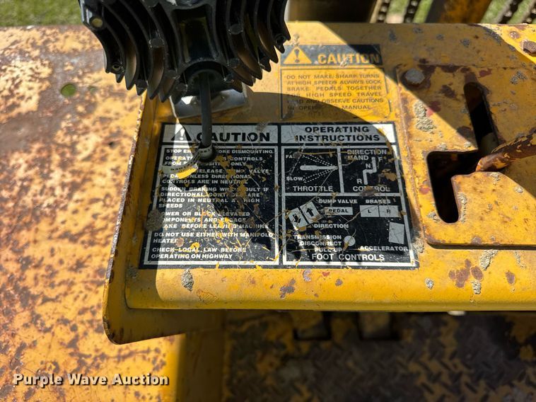 image for item EF1986 1973 Case 584 forklift