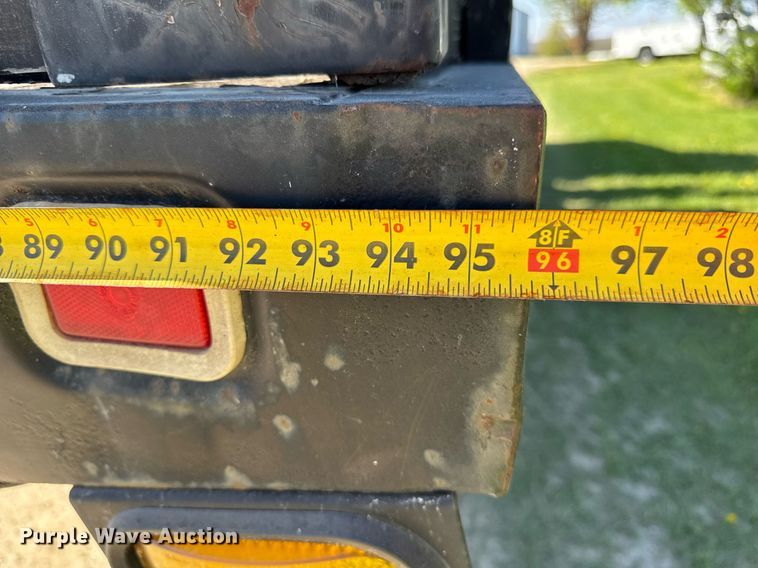 image for item EF1987 1998 Ford L8501 flatbed truck