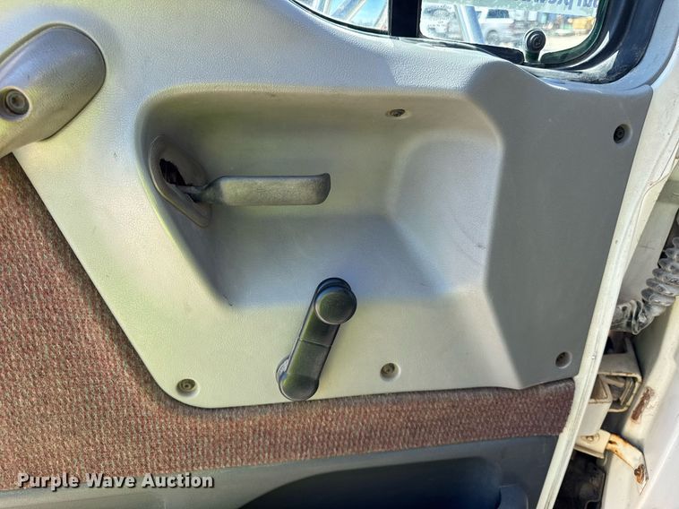 image for item EF1987 1998 Ford L8501 flatbed truck