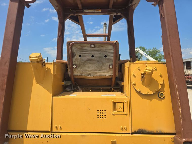 image for item EF3485 Case 855D track loader