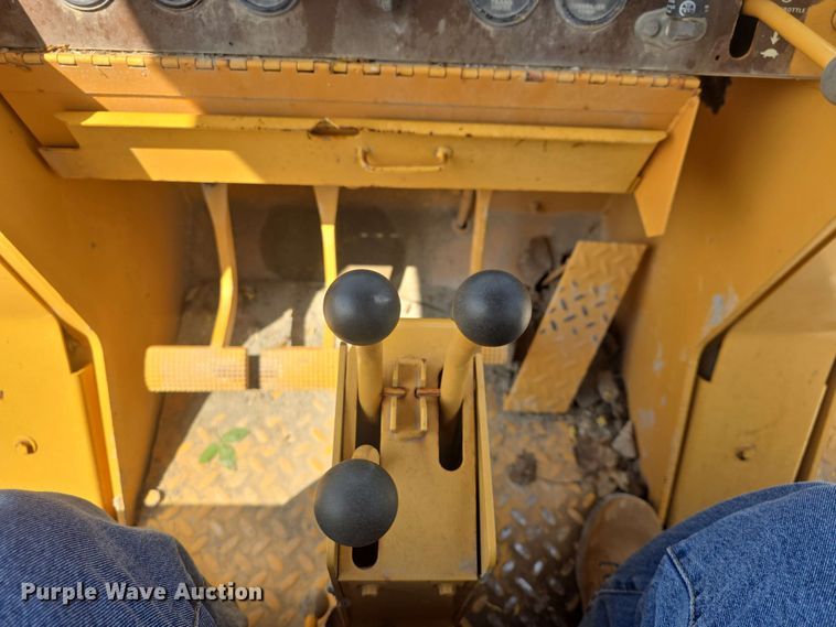 image for item EF3485 Case 855D track loader