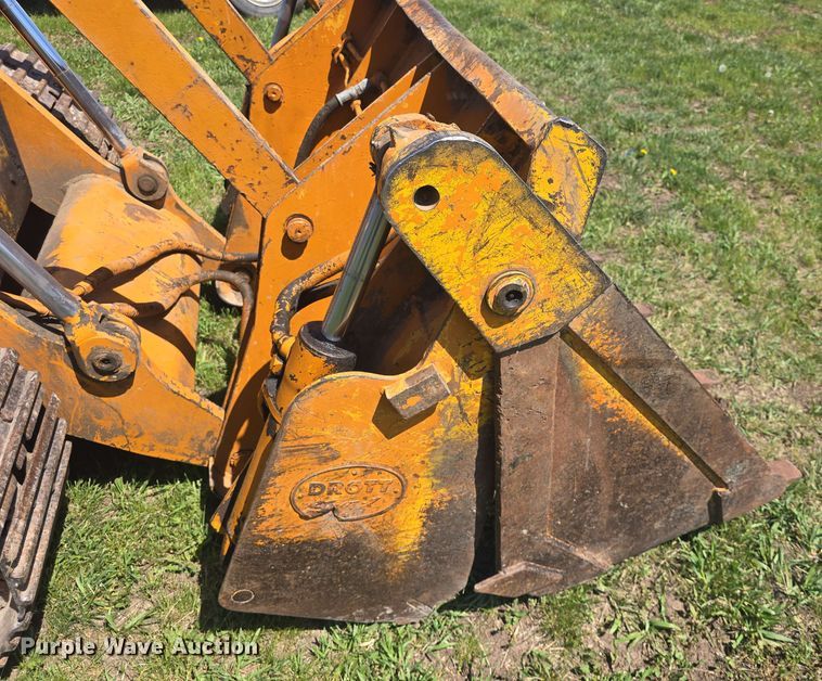 image for item EF3488 1969 Case D450 track loader