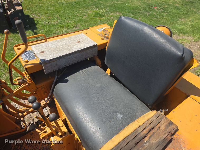 image for item EF3488 1969 Case D450 track loader
