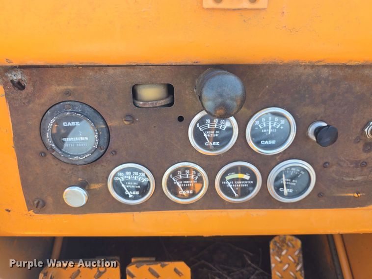 image for item EF3488 1969 Case D450 track loader