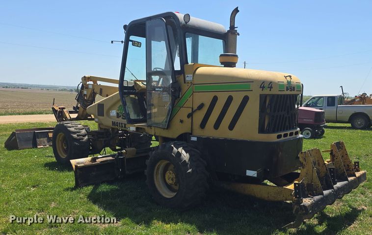 image for item EF3491 2004 PSI M413XT maintainer