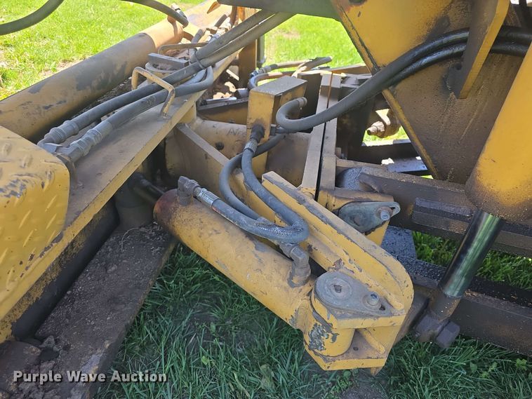 image for item EF3491 2004 PSI M413XT maintainer