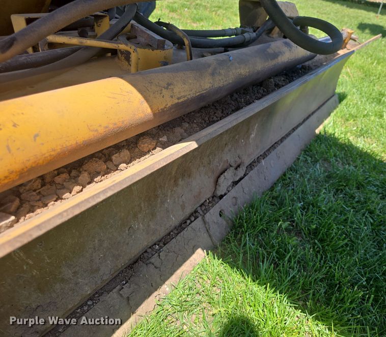 image for item EF3491 2004 PSI M413XT maintainer