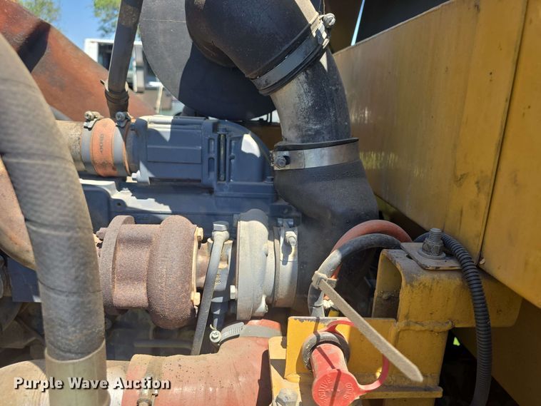 image for item EF3491 2004 PSI M413XT maintainer