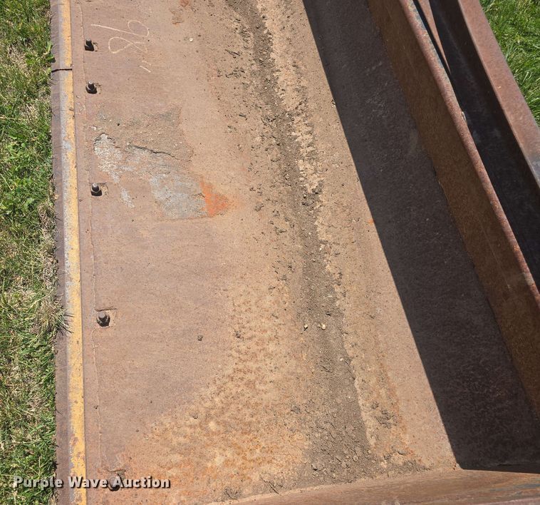 image for item EF3491 2004 PSI M413XT maintainer