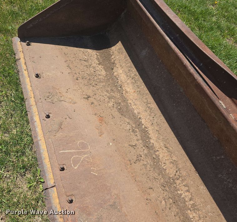 image for item EF3491 2004 PSI M413XT maintainer