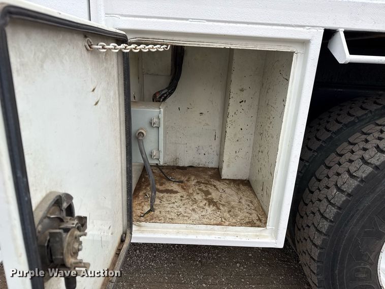 image for item EG5717 2007 Freightliner Business Class M2 Crew Cab crane truck