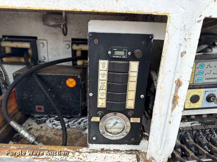 image for item EG5717 2007 Freightliner Business Class M2 Crew Cab crane truck