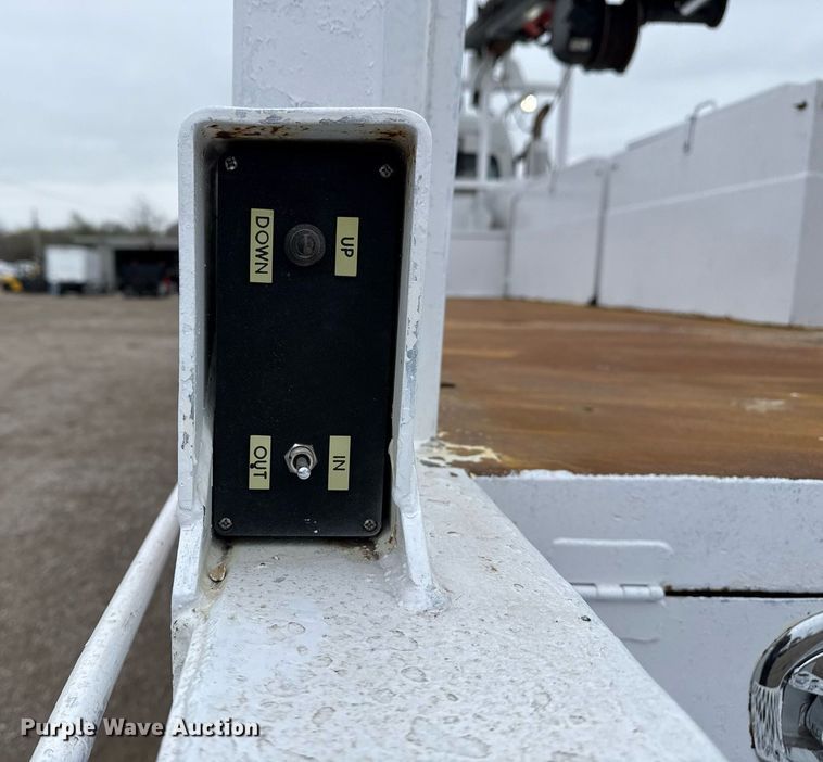 image for item EG5717 2007 Freightliner Business Class M2 Crew Cab crane truck