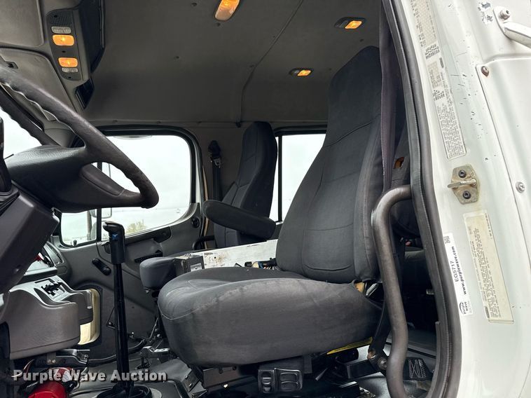 image for item EG5717 2007 Freightliner Business Class M2 Crew Cab crane truck