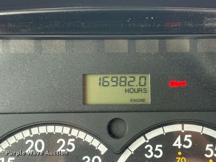 image for item EG5717 2007 Freightliner Business Class M2 Crew Cab crane truck