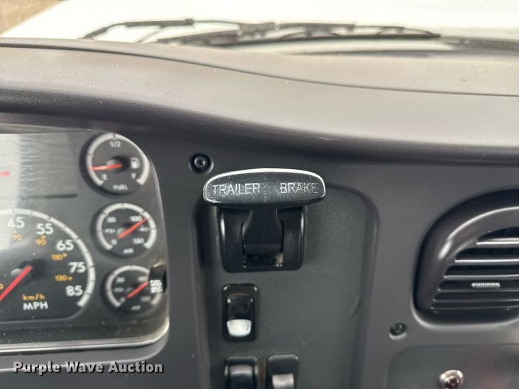 image for item EG5717 2007 Freightliner Business Class M2 Crew Cab crane truck