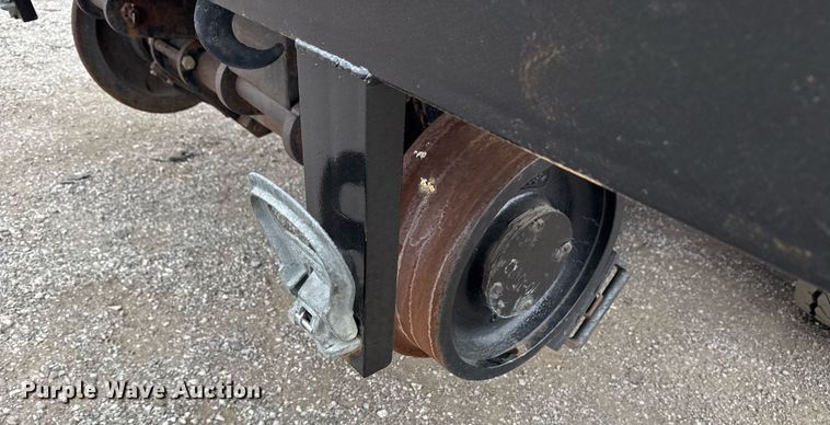 image for item EG5717 2007 Freightliner Business Class M2 Crew Cab crane truck