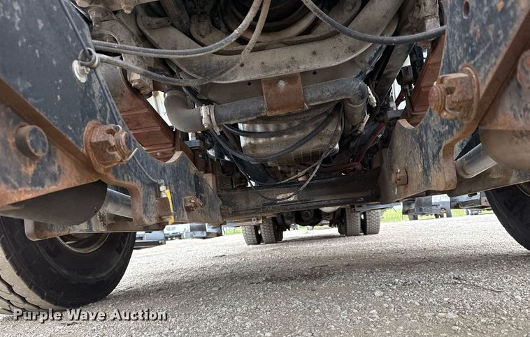 image for item EG5717 2007 Freightliner Business Class M2 Crew Cab crane truck