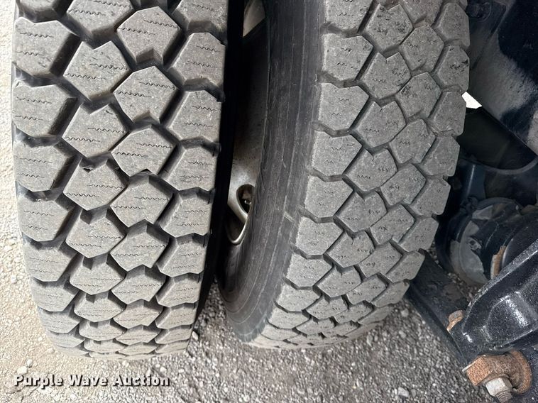 image for item EG5717 2007 Freightliner Business Class M2 Crew Cab crane truck